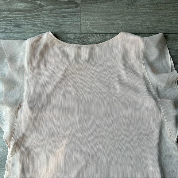 Vince Camuto RUFFLE  SLEEVE LUREX STRIPE TOP - Picture 11 of 12